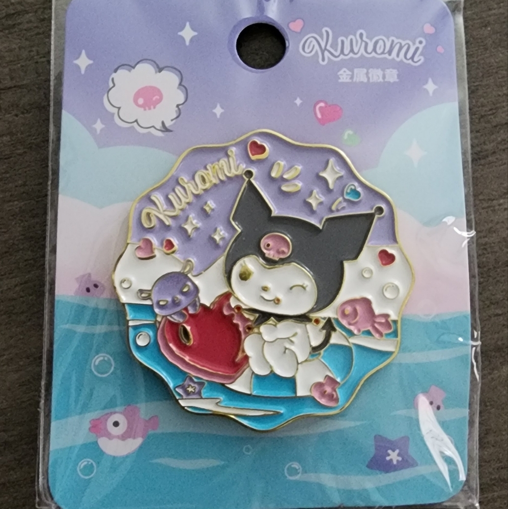 New Sanrio Hello Kitty And Friends Beach Party Fun Lapel Pin Kuromi & Baku Tapir
